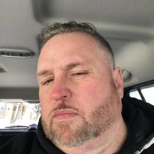 Meet your Posher, Raymond